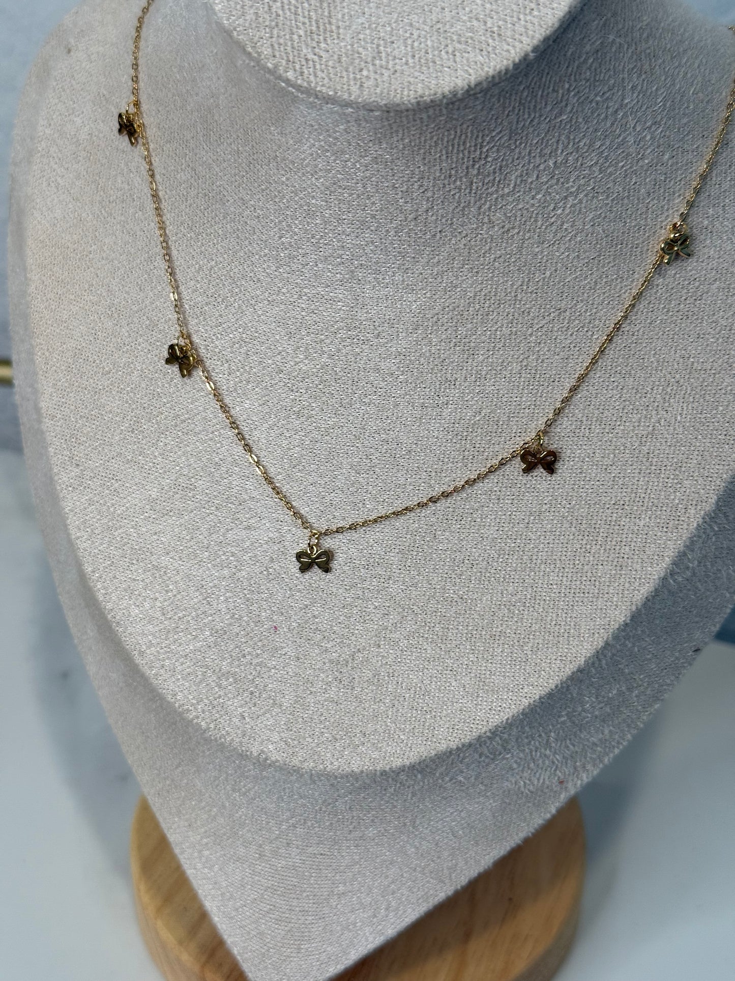 The Fairy Bow Necklace