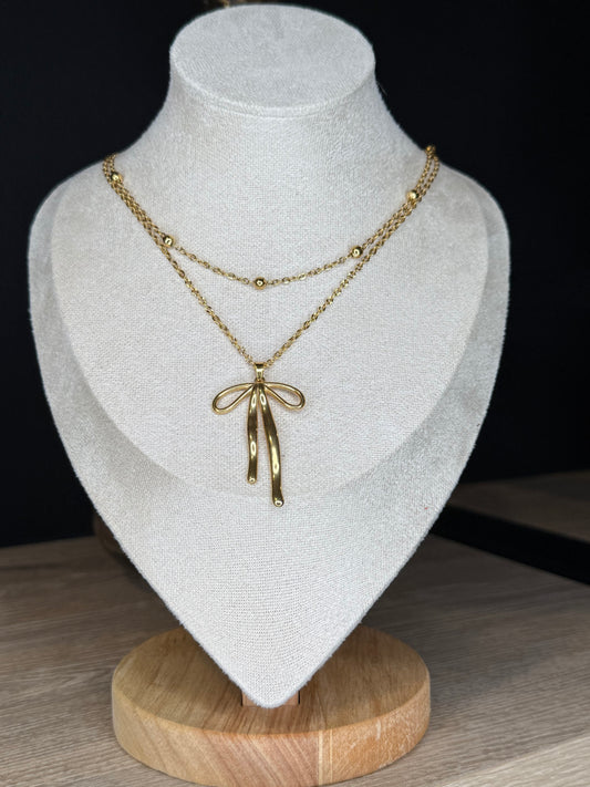 The Luxe Bow necklace