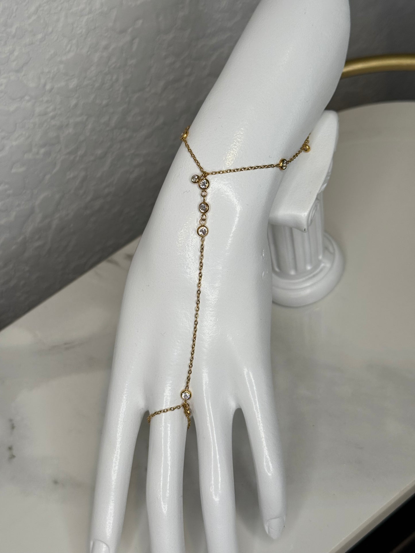 Dana Hand Chain