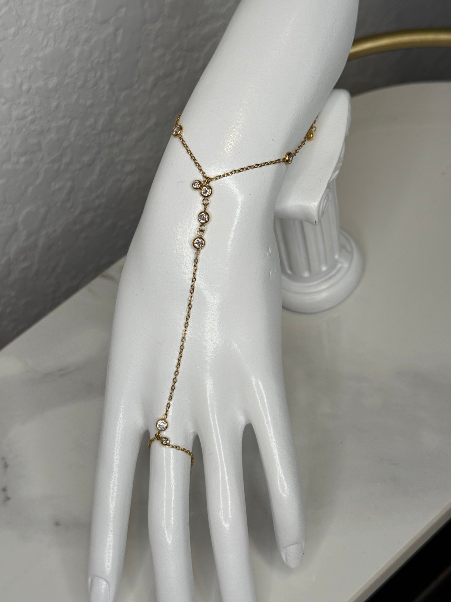 Dana Hand Chain